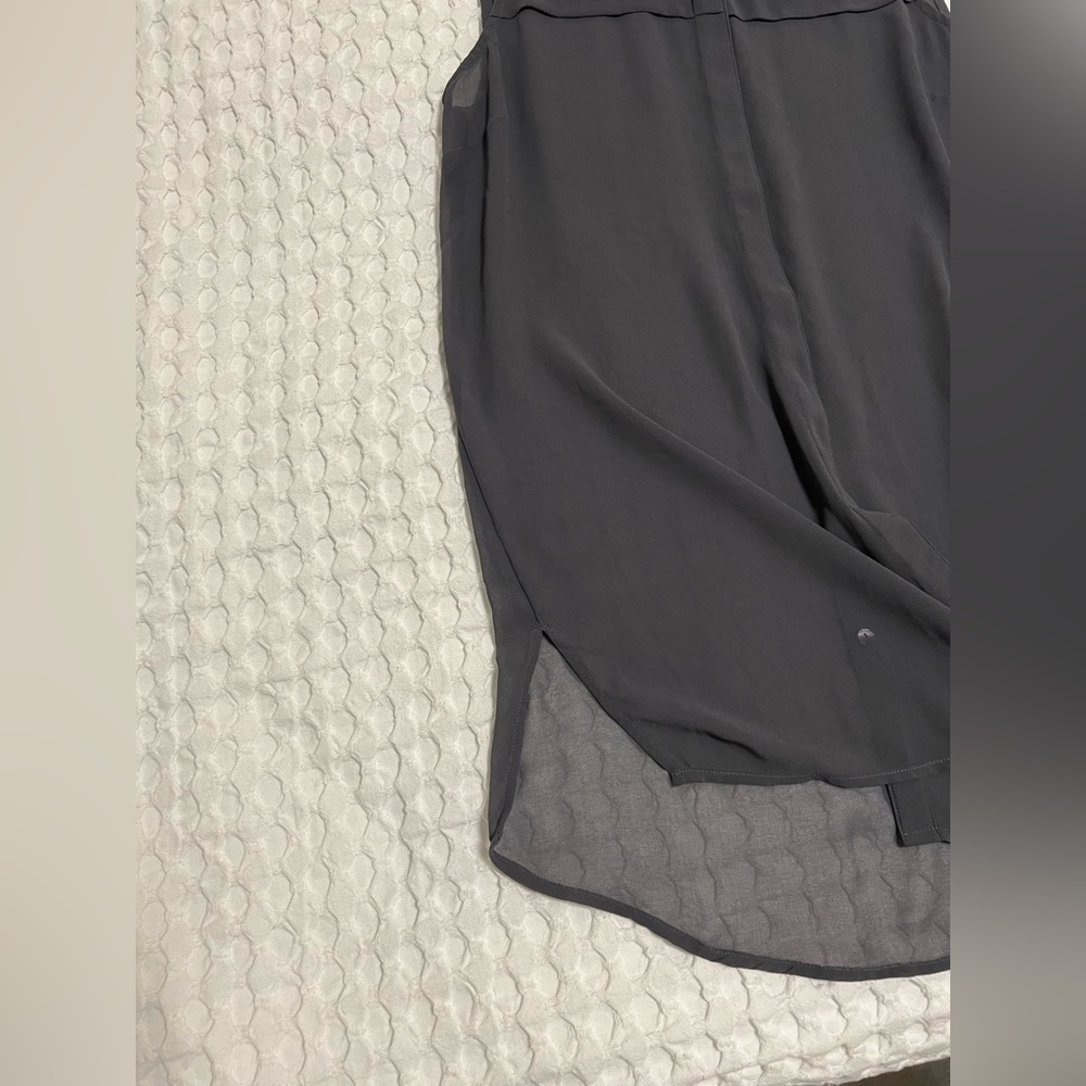 Halogen Gray Sheer Sleeveless Button-Front Blouse - Picture 9 of 9